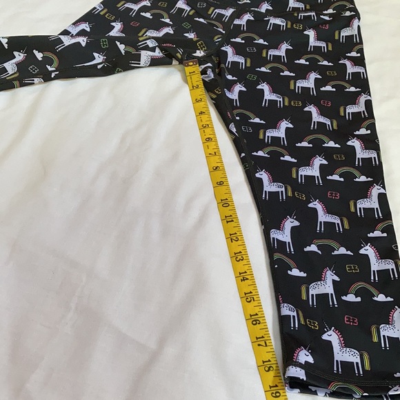 IAB unicorn capri leggings - Picture 5 of 7